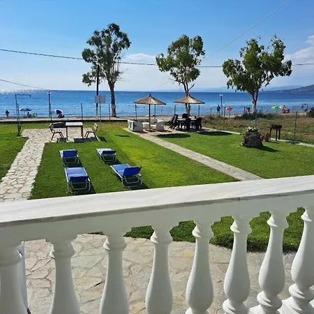 Dimitra's Family 2 Holiday home *